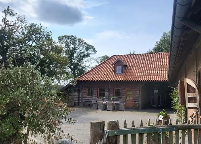 Sams Cottage